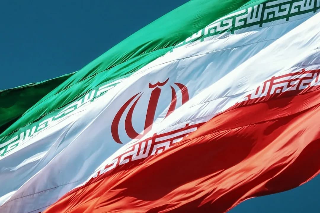 Trump aplaza bombardeos a Irán tras solicitud del gobierno persa