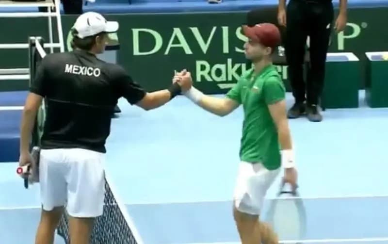 México y Bulgaria igualan tras primer día en la Copa Davis