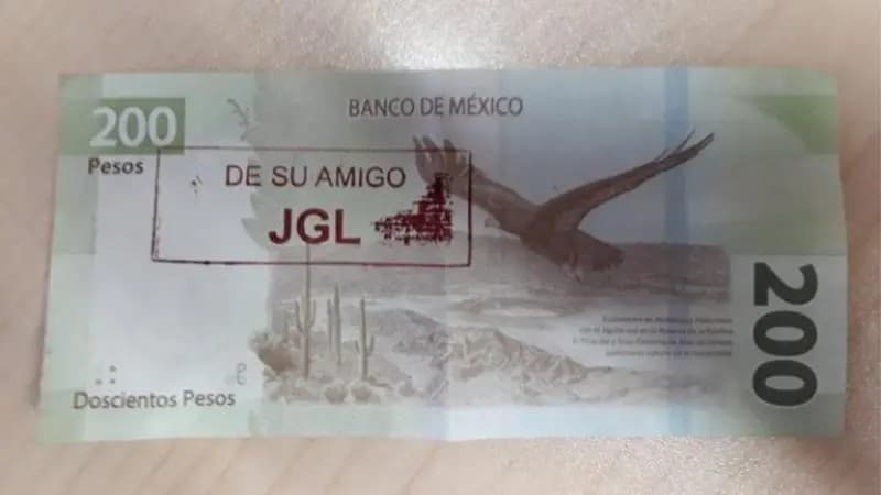 Billetes con las iniciales del \"chapo\" Guzmán circulan en Culiacán