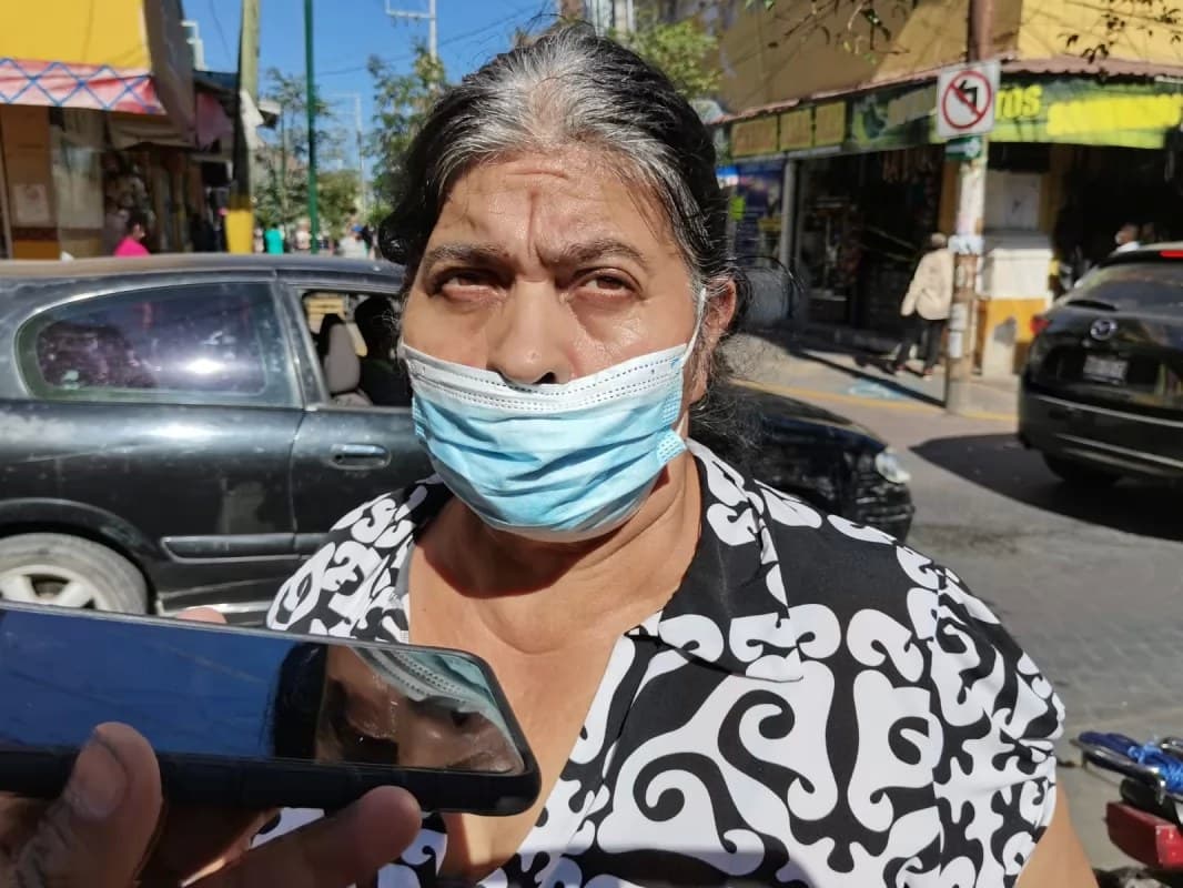 \"Baños herbolarios ayudaron mucho a mi nieta contra el COVID\"