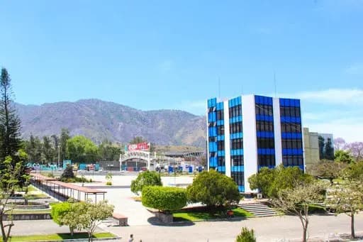 Recurso del FAM se invertirá en un nuevo Andador Universitario y 10 Aulas