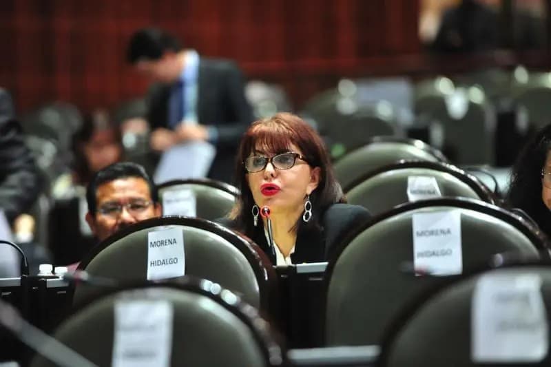 Colima. Celebra Diputada designación de almirante para el Puerto de Manzanillo