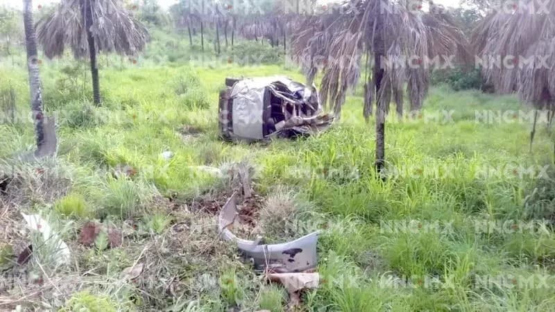 Dejan honda accord abandonado