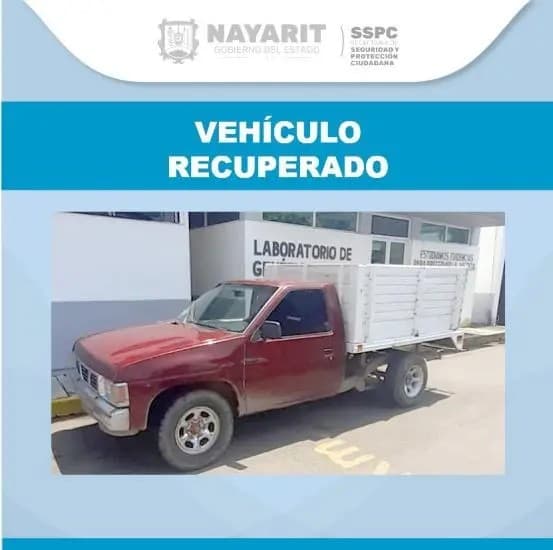 Camioneta estacas es recuperada