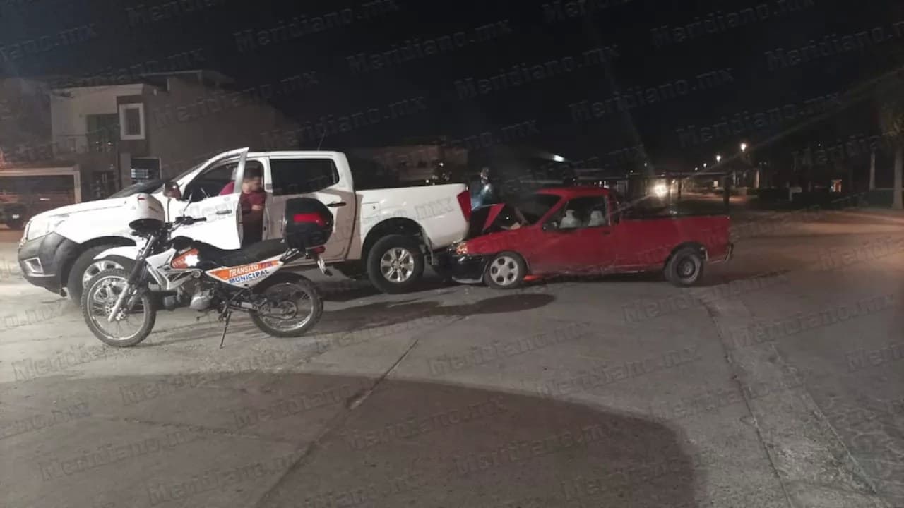 Ichocaron dos camionetas!