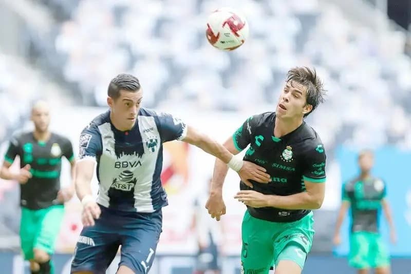 RAYADOS 2-2 SANTOS: ¡El carnaval de Nico! Sánchez anotó pero hizo un Varane