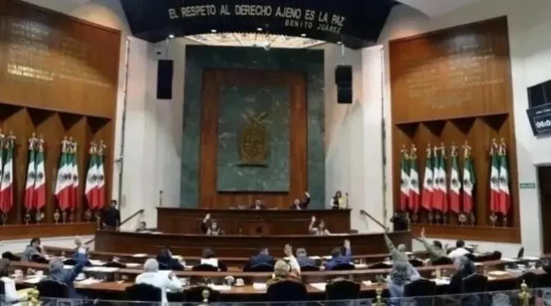 Sinaloa. Exhorta Congreso a publicación de decretos al Gobernador