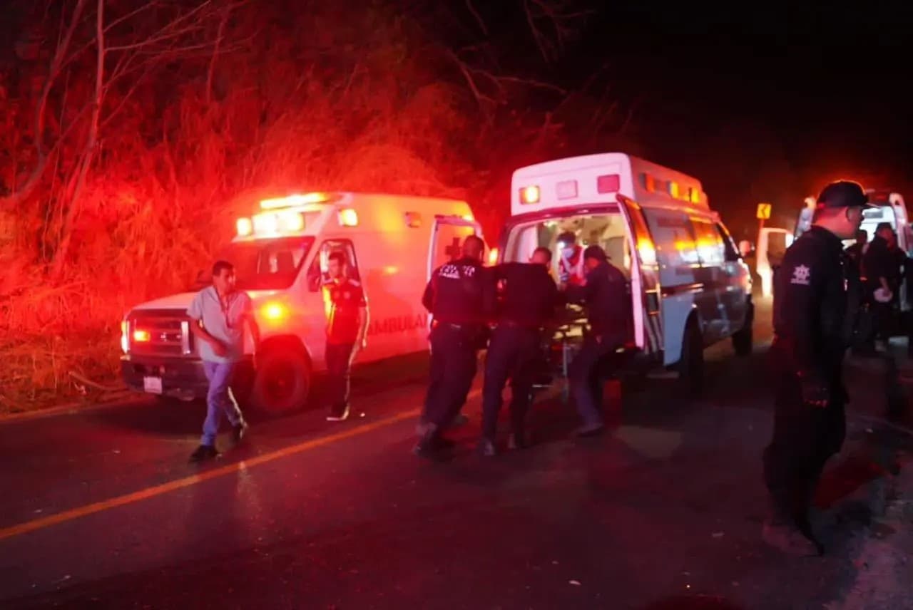 Revela Fiscalía nombres de los lesionados en accidente de la 200