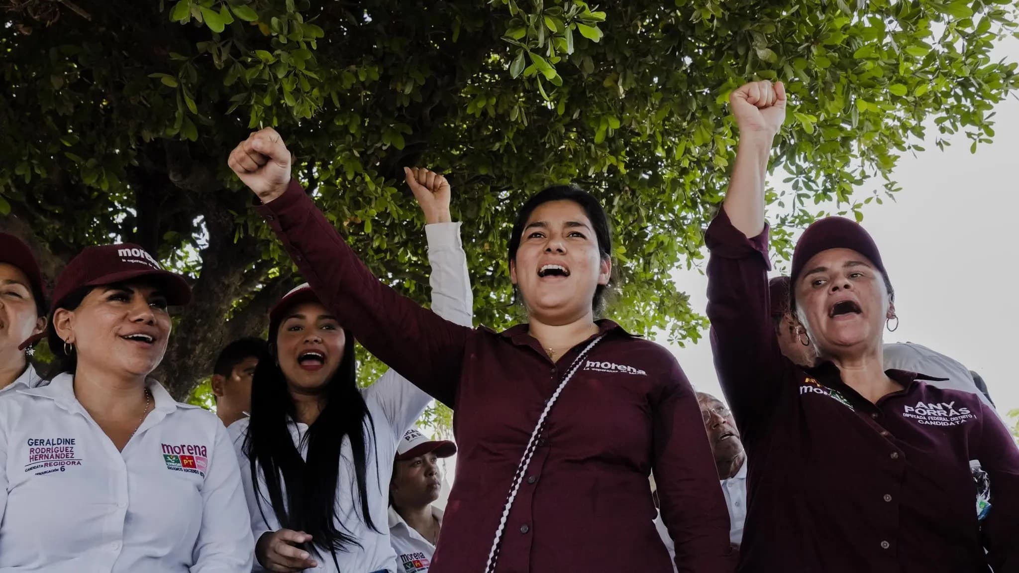 \"Juntas y juntos vamos a hacer historia, sigan adelante hasta alcanzar el triunfo\": Elizabeth López Blanco