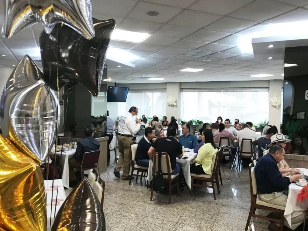 Hoteles y restaurantes-bar ya pueden operar al 85% en Nayarit