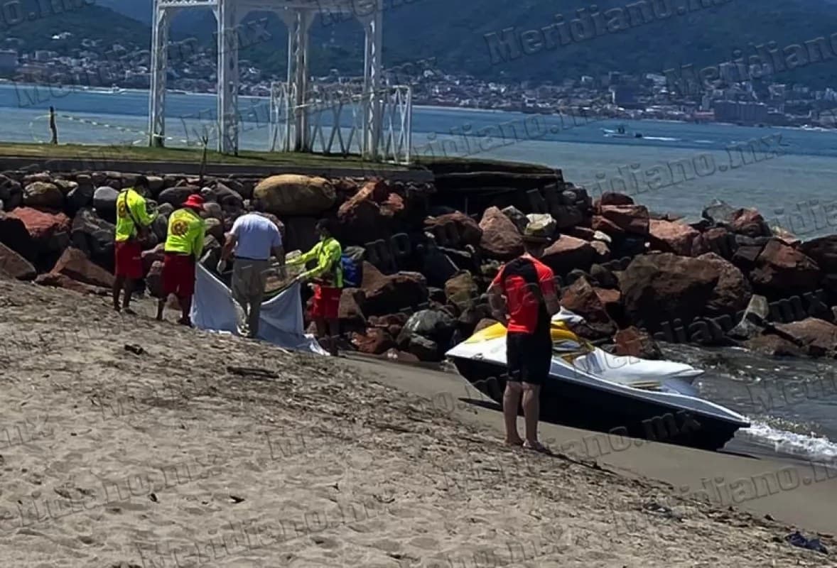 ¡se ahogó un turista en marina vallarta!