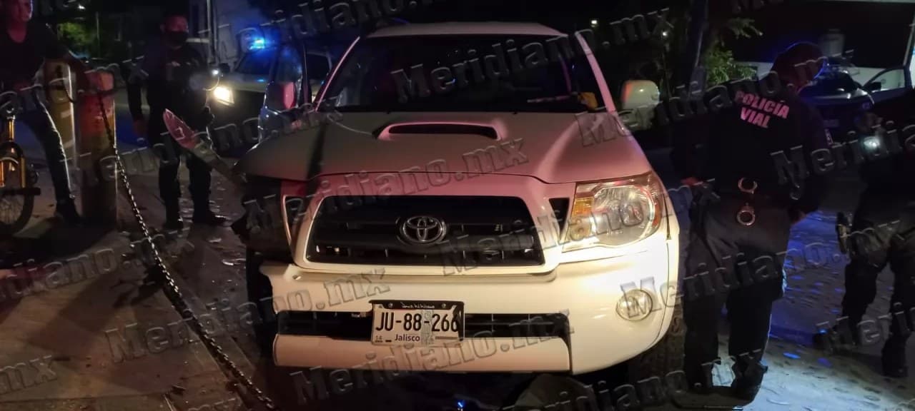 ¡tacoma se “embarro” en la 16 de septiembre!