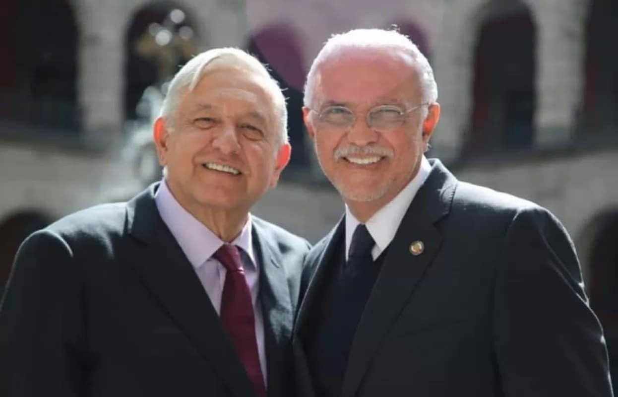 Recibirá AMLO a Navarro en Palacio Nacional