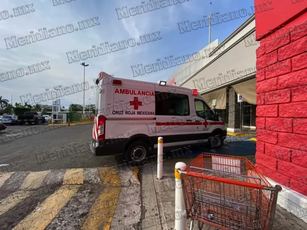 ¡mujer lesionada en tienda soriana!