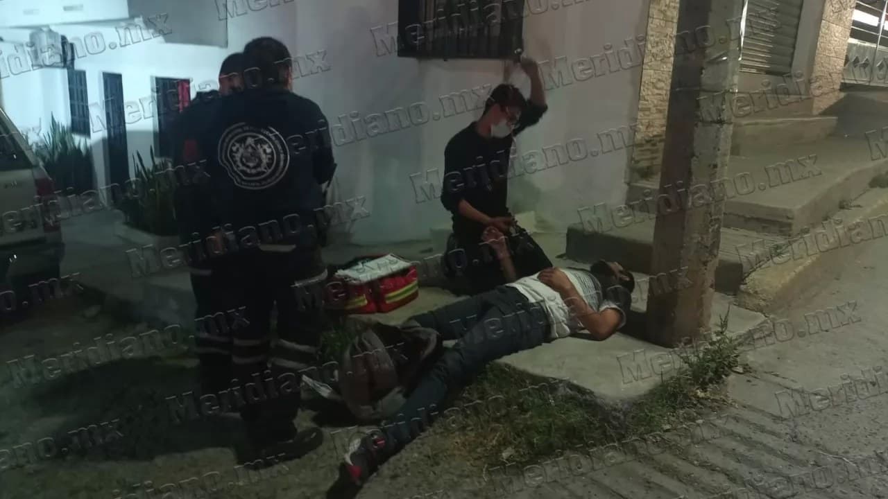 ¡se estrelló con un taxi!