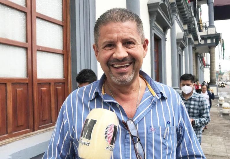 Reitera Julio Mondragón su apoyo total al proyecto de Adahan Casas