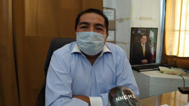 Tepic. Exhuman restos de sus familiares para sepultar a nuevos fallecidos