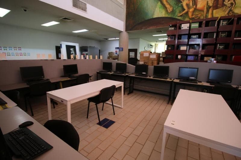 Existen 78 mil Volúmenes Para Atender la Demanda Estudiantil