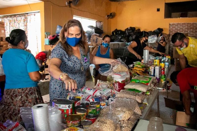 DIF, En Apoyo a las Familias Afectadas DE Tabasco y Chiapas Preparan Envío de Despensas