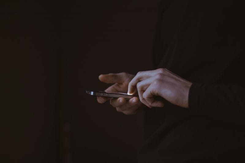 Avanza la creación de registro de usuarios de telefonía celular