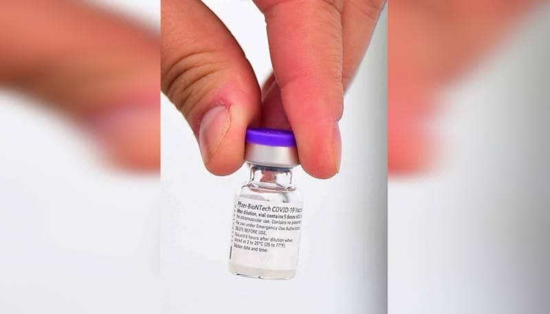 Advierte Pfizer a COFEPRIS por sitio web falso de venta de vacunas en México