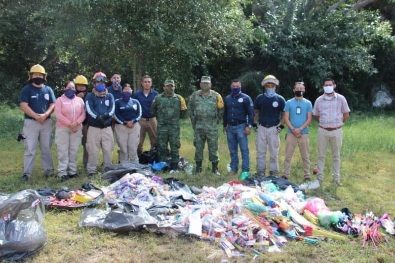 Destruyen más de 166 kg de pirotecnia asegurada en Bahía de Banderas