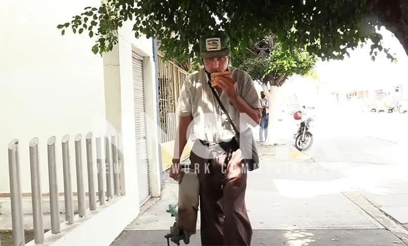 Más de 40 años afilando cuchillos en la capital nayarita