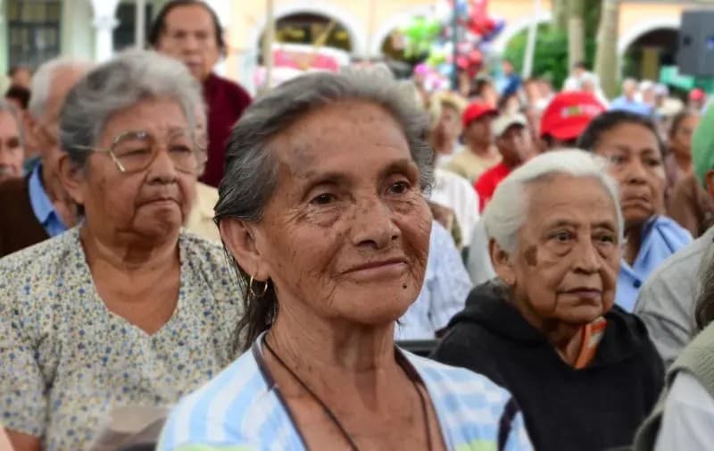 25 por ciento de los adultos mayores ya se registraron para vacunarse: Salud