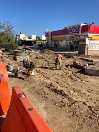 Concluyen reparación de socavón en Altavela