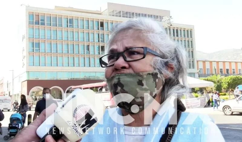 “Cuando nos alcanza la edad y nos llegan las enfermedades, nos abandonan”