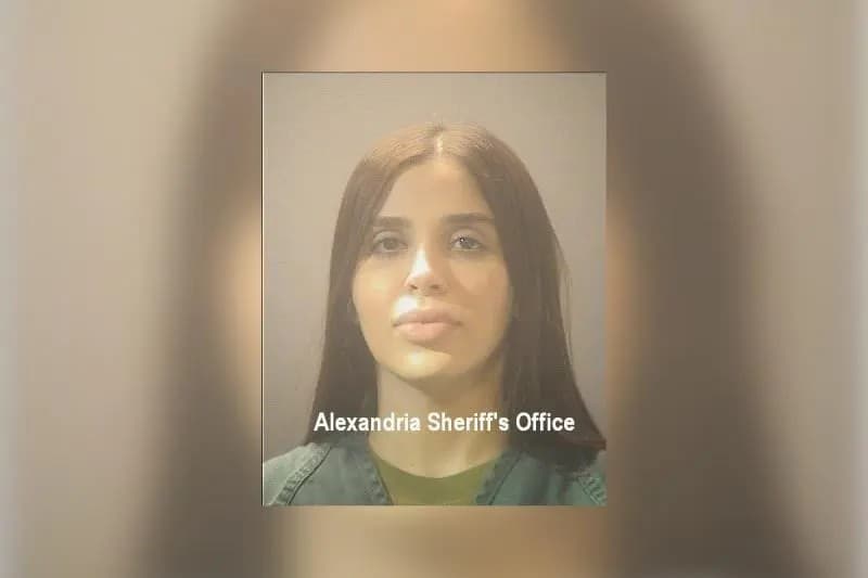 Sale a la luz primera imagen de Emma Coronel detenida en Estados Unidos