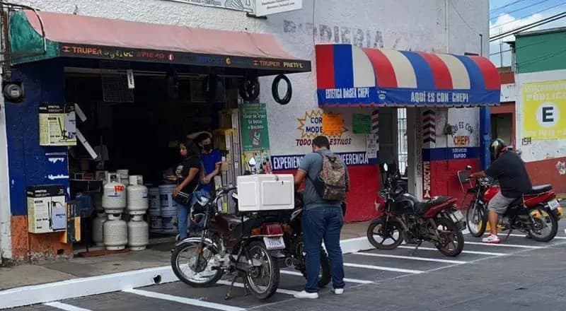 Capacitarán ICATEN y Vialidad de Tepic a repartidores en motocicletas