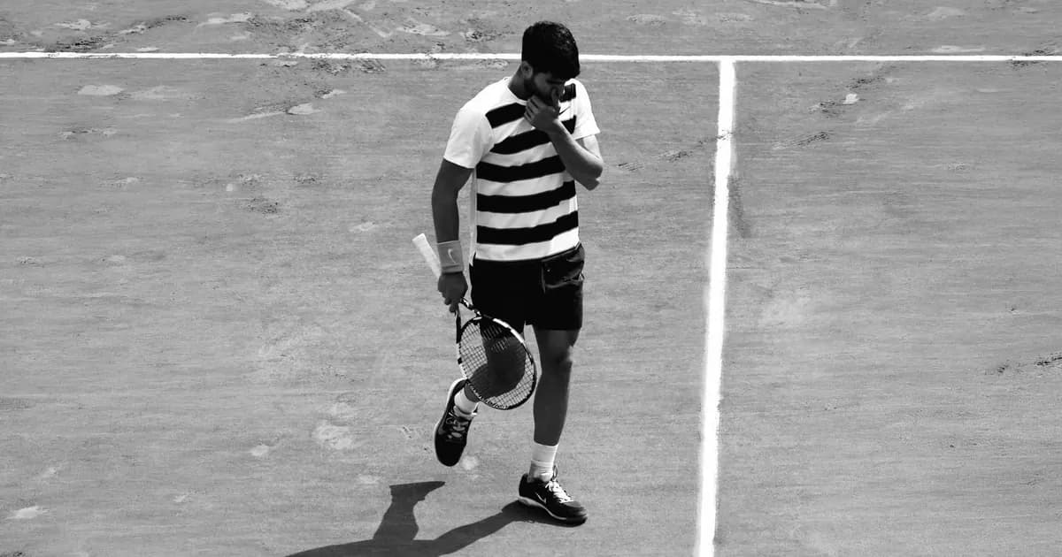 Carlos Alcaraz se retira de Roland Garros 2026 por lesión en la muñeca