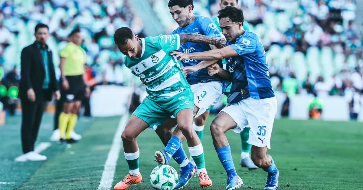 Santos vapuleó 3-0 a Monterrey en el TSM Corona y da un paso gigante en el Clausura