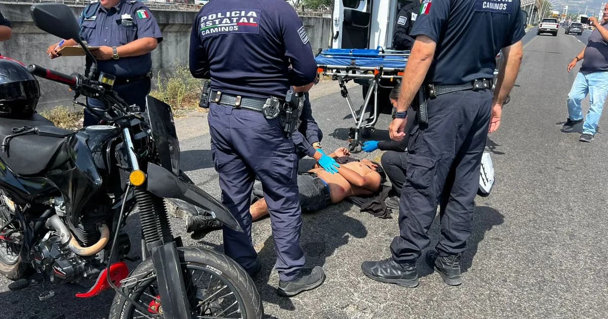 Motociclista lesionado tras accidente en Libramiento de Tepic