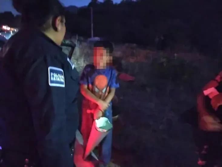 Rescata Policía Estatal a menor abandonado en la autopista Tepic-Mazatlán