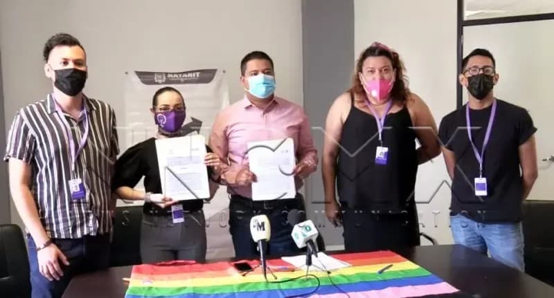 ICATEN y Casa de las Muñecas firman convenio para recibir cursos de capacitación