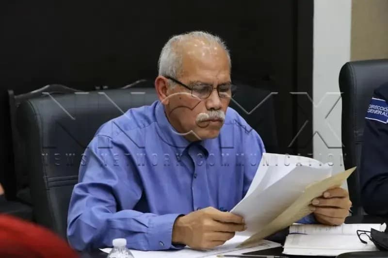 Cumple Presidente Arce Montiel con el pago de la prima vacacional