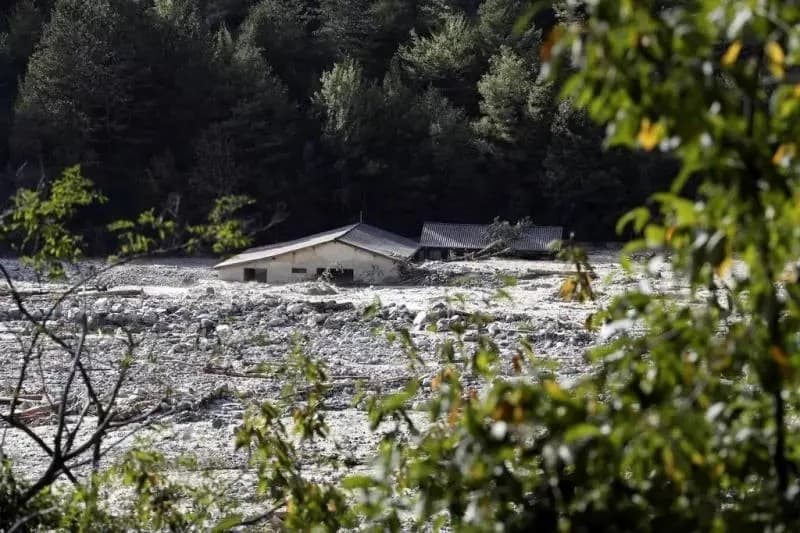 VIDEOS: Siete muertos y 20 desaparecidos debido a las fuertes lluvias en Italia
