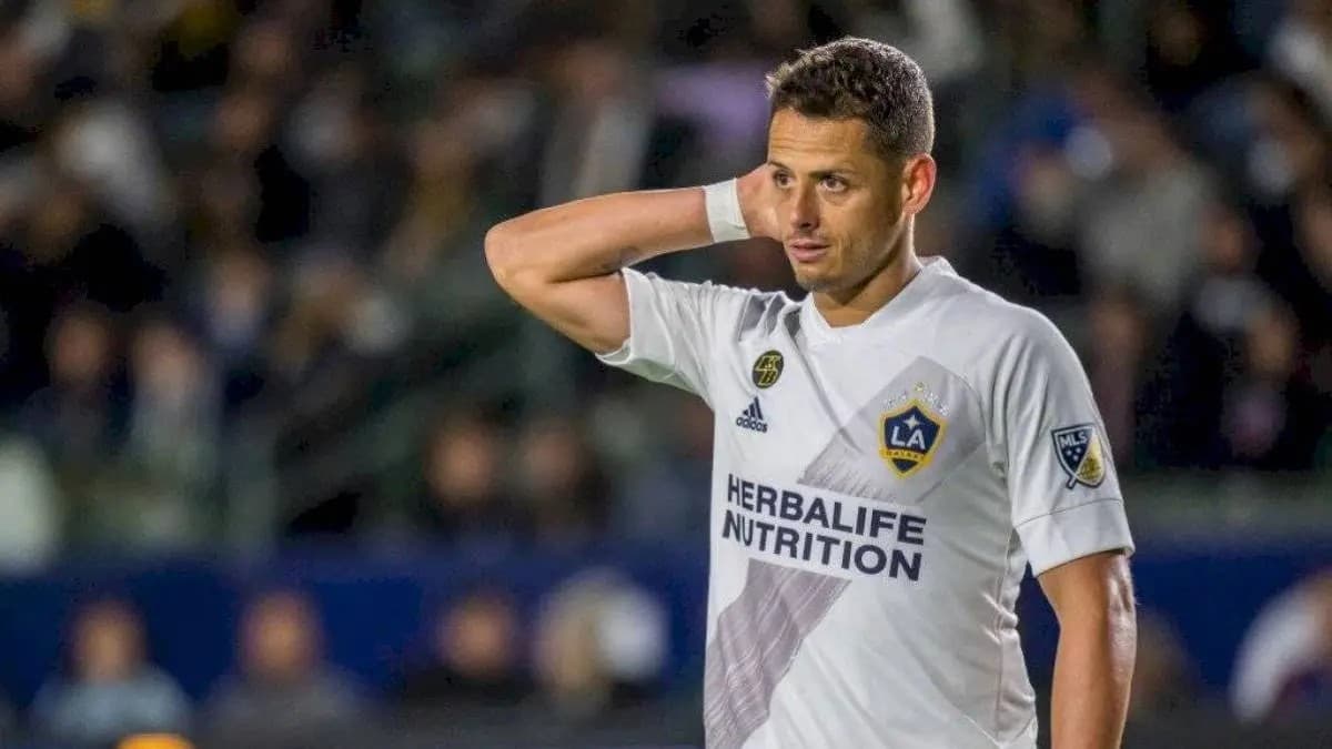Chicharito Hernández: \"Decisión de Vela sobre no jugar torneo de la MLS, ni mejor ni peor\"