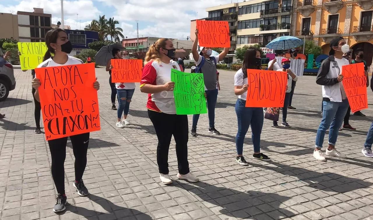 Nayarit. Deportistas vuelven a manifestarse para exigir pago del Fideicomiso Oro