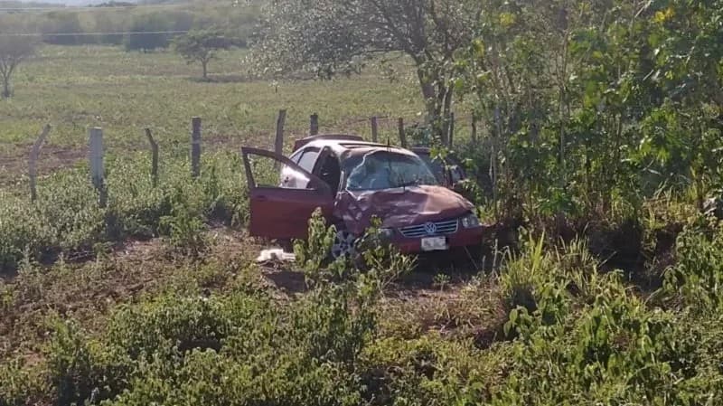 ¡Tragedia en la Mazatlán-Culiacán!: Fallece recién nacido en volcadura