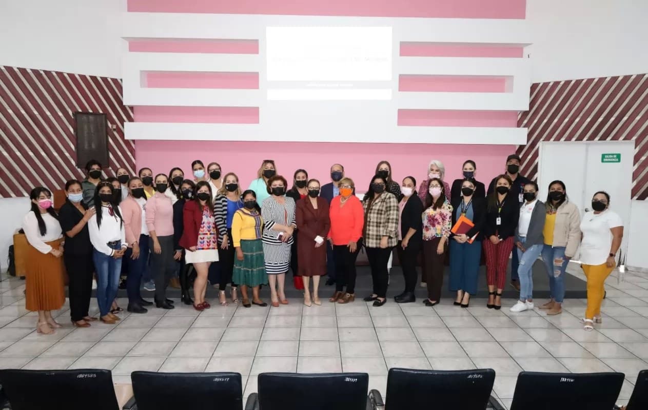 DIF Nayarit e INMUNAY trabajan en conjunto para erradicar la violencia contra las mujeres