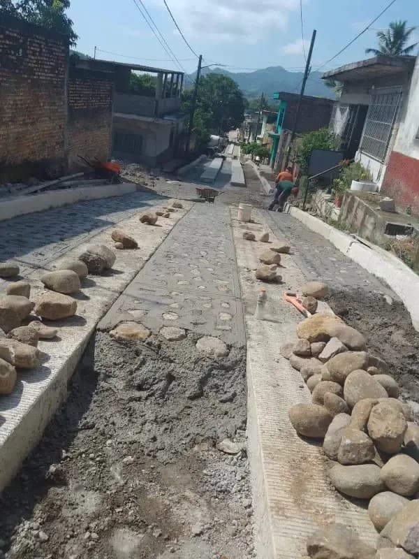 Realizan obras con beneficio social en San Blas