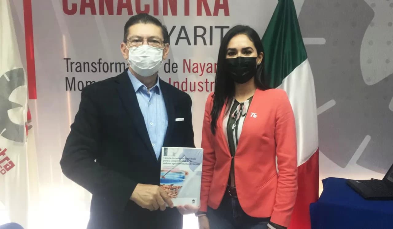 Presentan libro que destaca el sector agroindustrial de Nayarit
