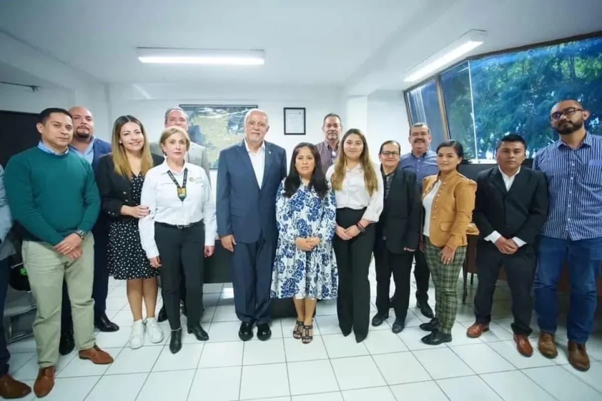 Se moderniza la administración estatal para avanzar hacia una transformación positiva