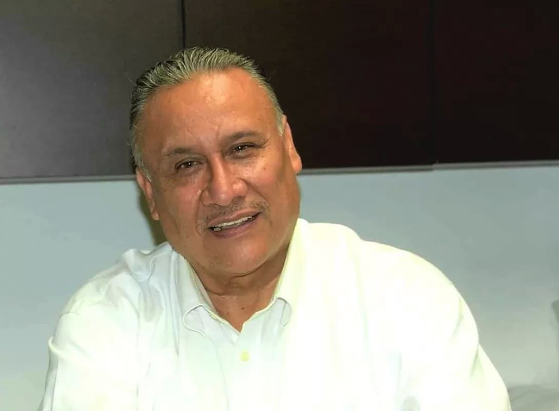 Va Chava Hernández como candidato del PRI al Senado