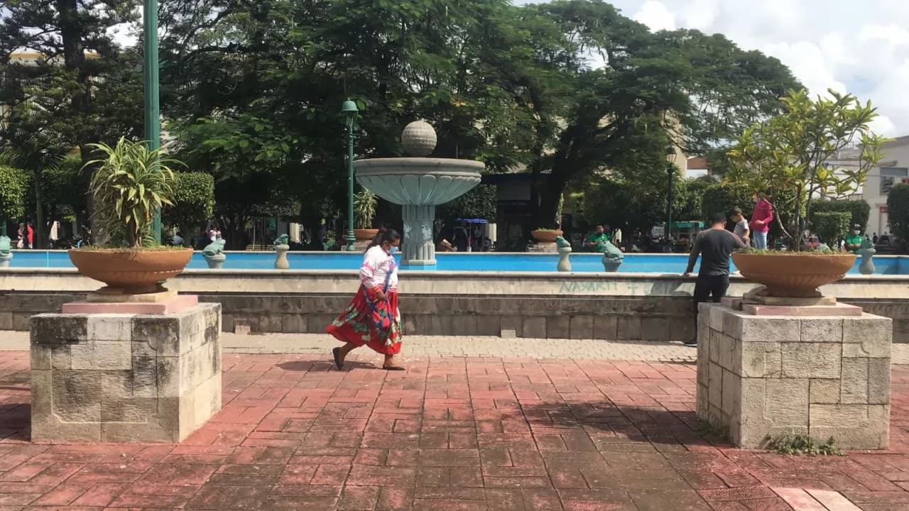 Buscan darle un nuevo rostro a las fuentes de la Plaza Principal