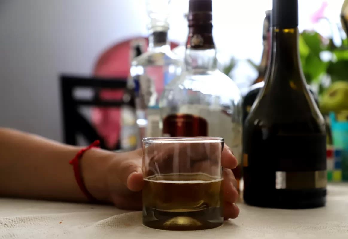 \"El alcohol y las drogas han matado más gente que el coronavirus\"