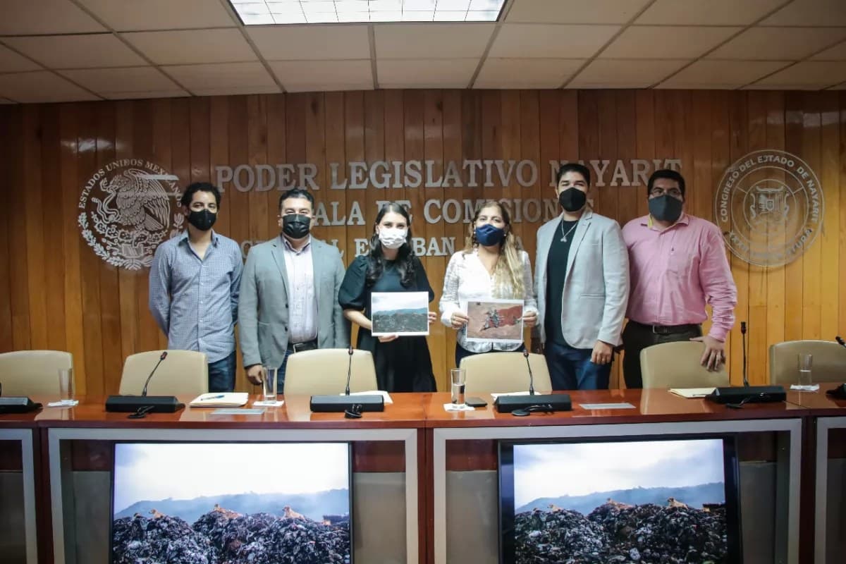 Premia Congreso a ganadores del cuarto concurso de fotografía
